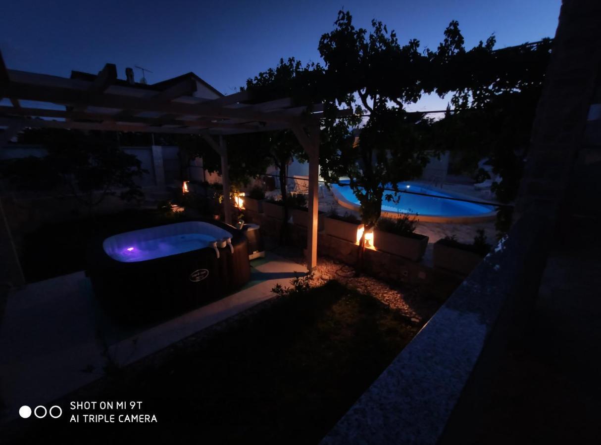 Vila Sentio Mare-Apartments Livaic Zeljko 皮罗瓦茨 外观 照片