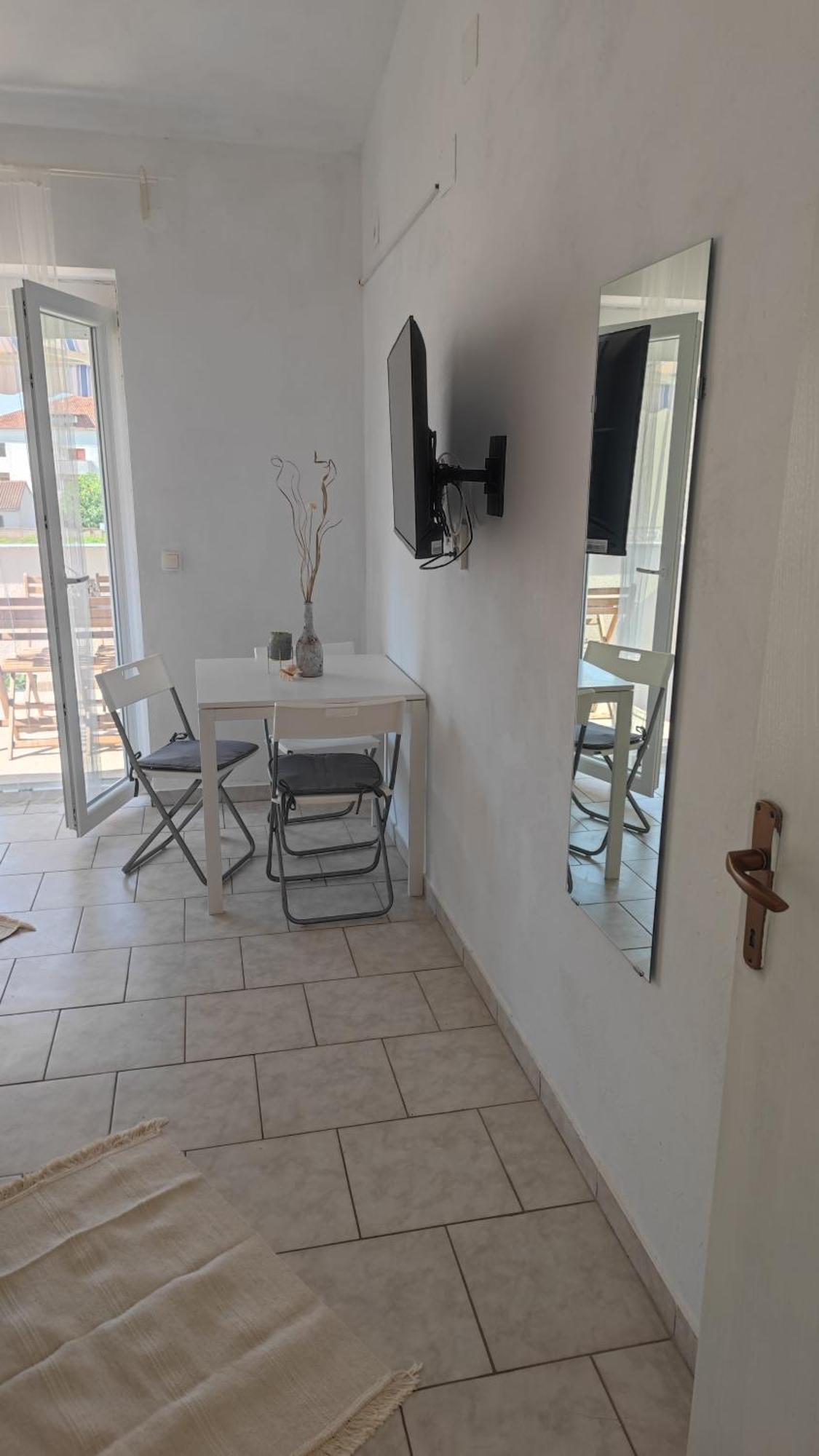 Vila Sentio Mare-Apartments Livaic Zeljko 皮罗瓦茨 外观 照片
